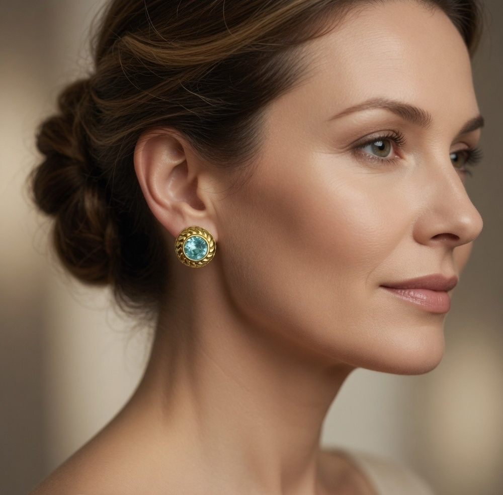 Vintage Gold Plated Aqua Blue Crystal Stud Earrings Round Rope Bezel Good
